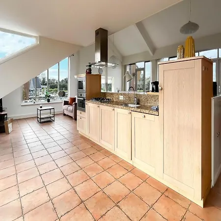 Penthouse With View Terrace Uitgeest
